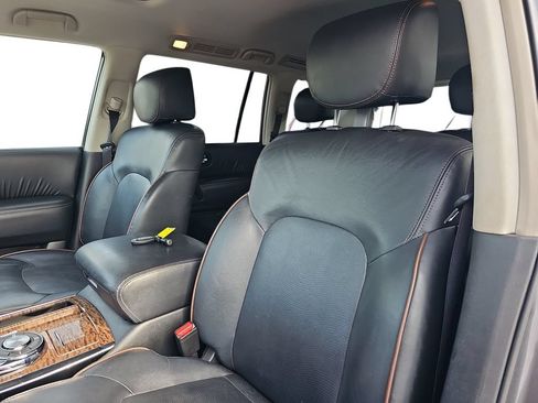 Used 2020 Nissan Armada Platinum w/ Captain's Chairs Package RWD image 15