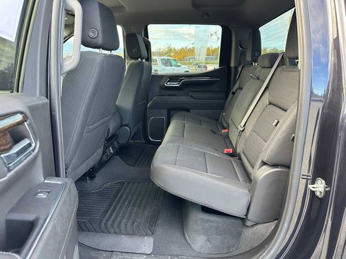 Used 2024 GMC Sierra 1500 Elevation image 16