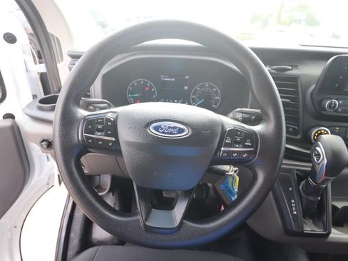 Used 2025 Ford Transit 250 Low Roof w/ Exterior Upgrade Package RWD image 19