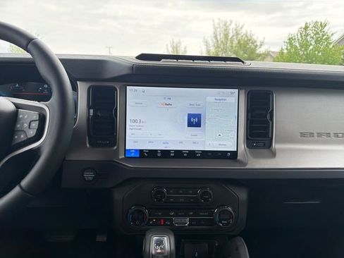 New 2026 Ford Bronco Outer Banks AWD/4WD image 17