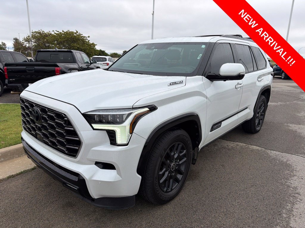 Used 2024 Toyota Sequoia Platinum AWD/4WD image 1