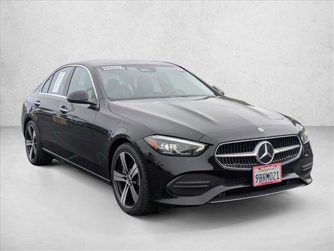 Used 2022 Mercedes-Benz C 300 Sedan image 3