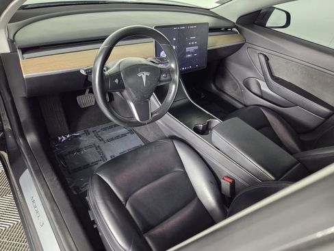 Used 2018 Tesla Model 3 Long Range image 12
