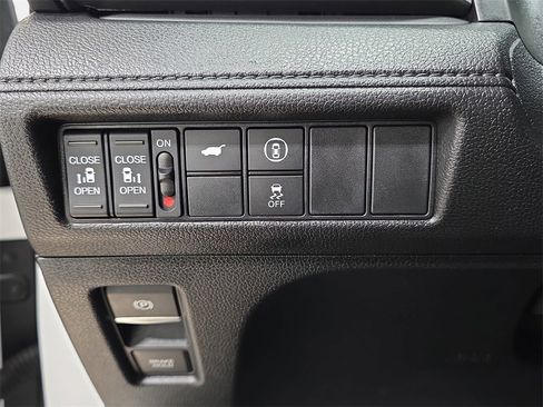 Used 2024 Honda Odyssey EX-L image 26