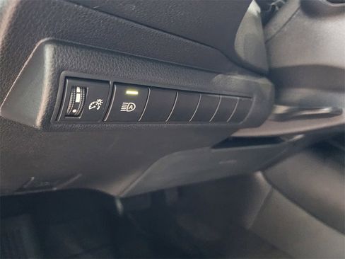 Used 2024 Toyota Corolla SE image 16