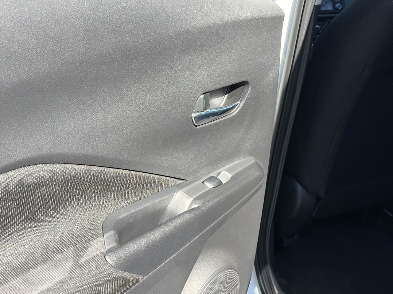 Certified 2023 Nissan Kicks SV FWD image 24