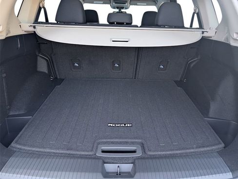 New 2026 Nissan Rogue SV w/ Cold Weather Package FWD image 23