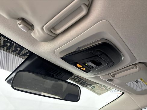 Used 2026 Toyota Corolla LE FWD image 21