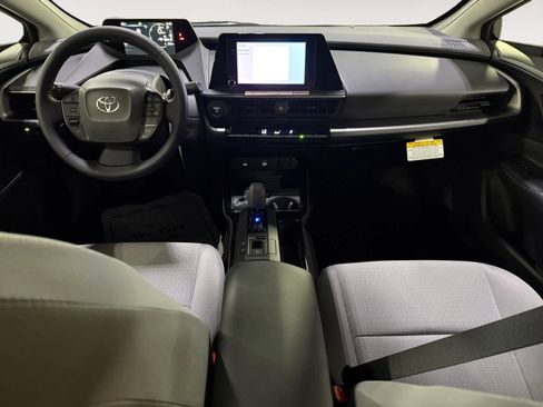 New 2026 Toyota Prius LE image 10