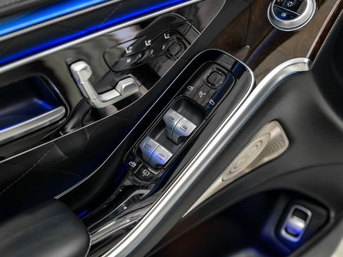 Used 2022 Mercedes-Benz S 580 4MATIC Sedan image 38