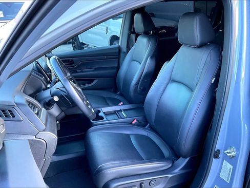 Used 2024 Honda Odyssey Sport image 11