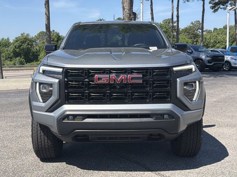 Used 2024 GMC Canyon Elevation w/ Convenience Package image 8