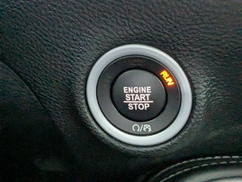 Certified 2023 Dodge Challenger R/T image 24