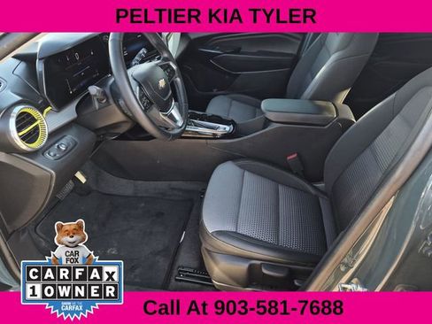 Used 2025 Chevrolet Trax LT w/ Driver Confidence Package image 18