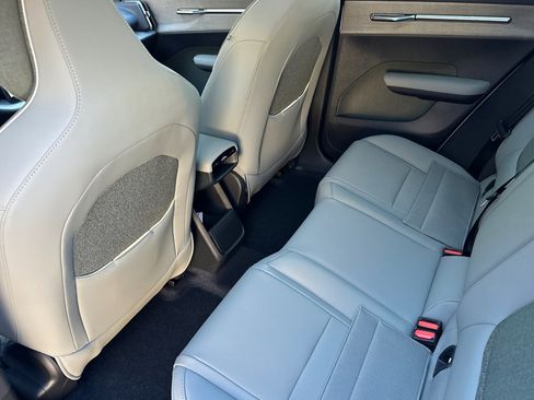 New 2026 Volvo EX30 Plus w/ Climate Package image 10