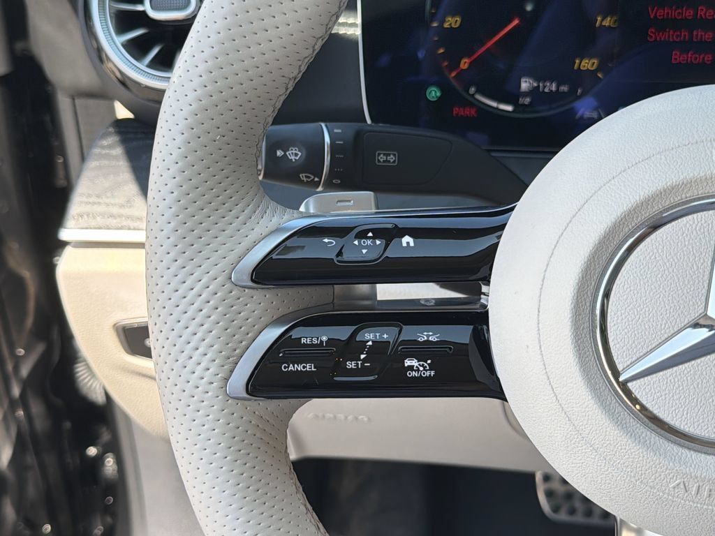 Used 2023 Mercedes-Benz E 450 Cabriolet image 23