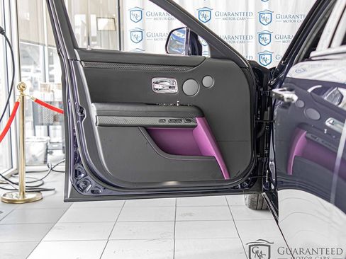Used 2024 Rolls-Royce Ghost Black Badge image 42