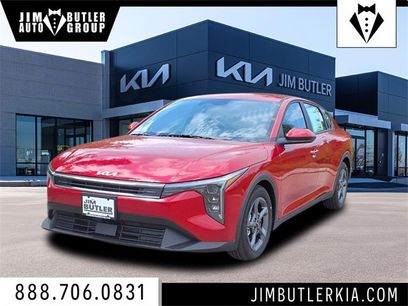 New 2025 Kia K4 LXS