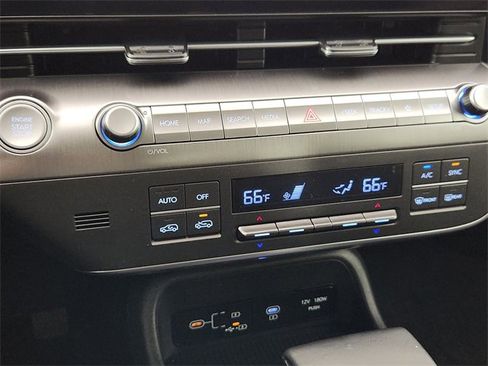 Certified 2025 Hyundai Kona SEL image 21