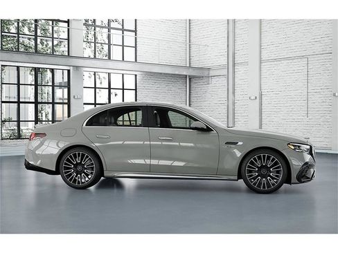 New 2026 Mercedes-Benz E 53 AMG e 4MATIC Sedan image 15