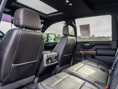 Used 2020 Chevrolet Silverado 3500 High Country w/ LPO, Dark Essentials Package image 18