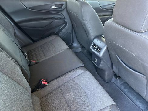 Used 2024 Chevrolet Equinox LT FWD image 24