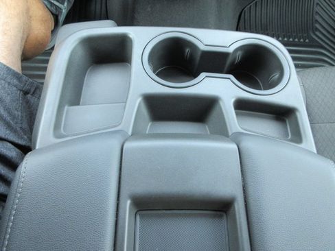 Used 2019 Chevrolet Silverado 1500 LT w/ All-Star Edition AWD/4WD image 28