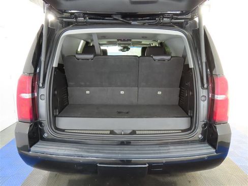 Used 2018 Chevrolet Tahoe Premier AWD/4WD image 11