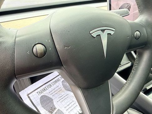 Used 2019 Tesla Model 3 Long Range image 10