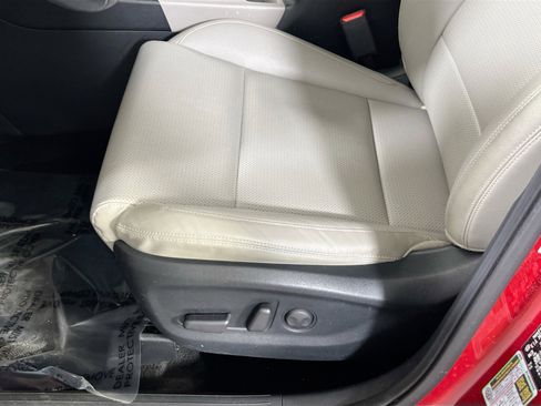 Used 2022 Kia Sportage EX image 18