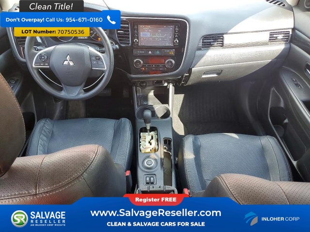 Used 2019 Mitsubishi Outlander ES FWD image 11