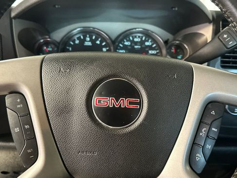 Used 2013 GMC Sierra 2500 SLE AWD/4WD image 26