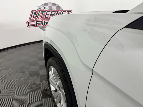 Used 2021 Volkswagen Atlas SE image 25