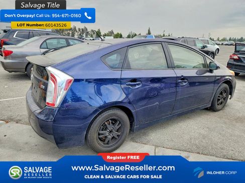 Used 2014 Toyota Prius Two FWD image 4