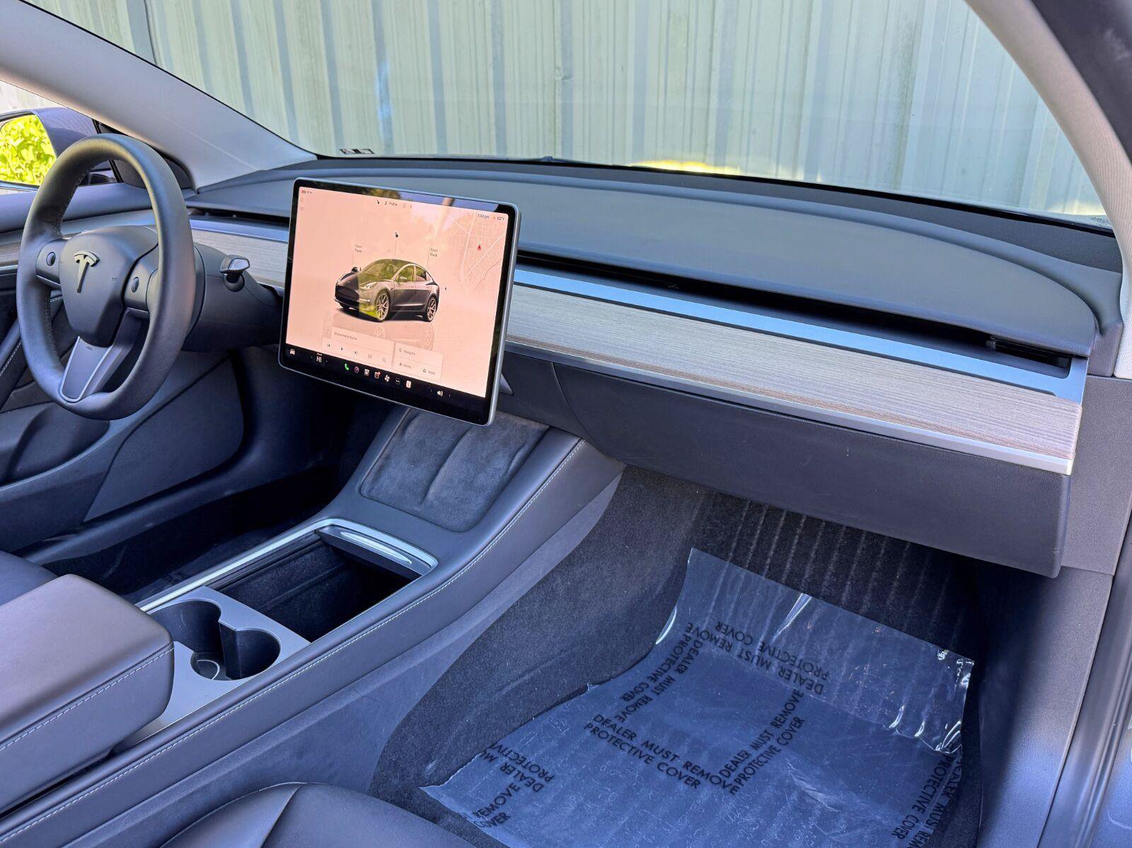 Used 2023 Tesla Model 3 Standard Range RWD image 15