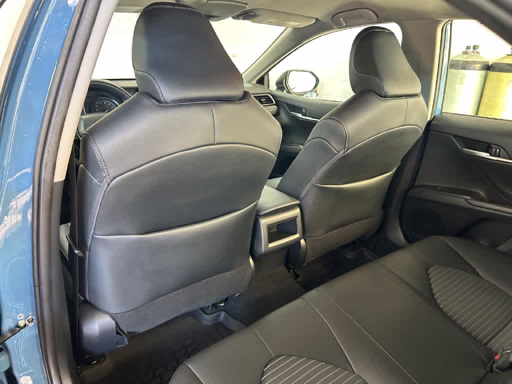 Used 2024 Toyota Camry SE w/ Convenience Package FWD image 12