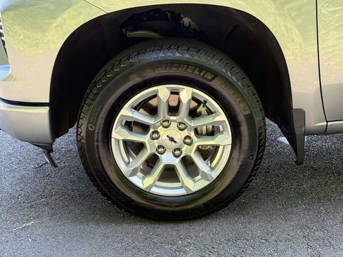 Certified 2026 Chevrolet Silverado 1500 RST AWD/4WD image 8