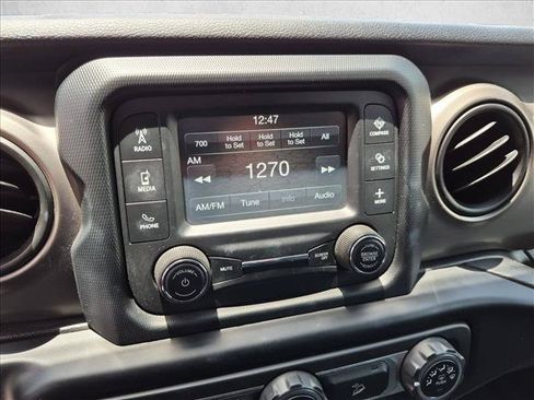 Used 2019 Jeep Wrangler Unlimited Sport S AWD/4WD image 15