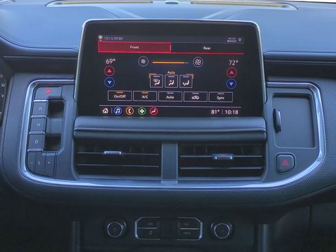 Used 2021 Chevrolet Tahoe RST w/ Luxury Package image 18