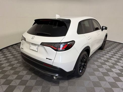 Used 2026 Honda HR-V Sport image 6