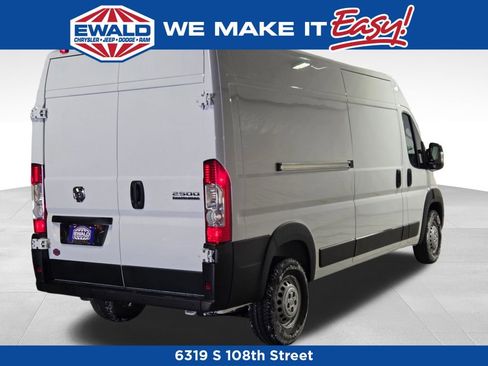 New 2026 RAM ProMaster 2500 w/ Premium Convenience Group image 23