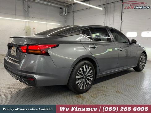 Used 2023 Nissan Altima 2.5 SV FWD image 7