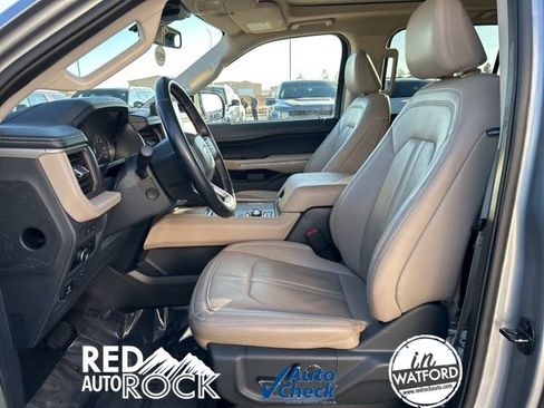 Used 2024 Ford Expedition Limited image 21