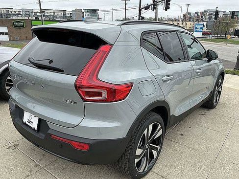 New 2026 Volvo XC40 B5 Plus w/ Climate Package AWD/4WD image 6