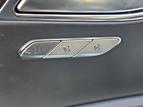 Used 2023 Genesis GV80 3.5T w/ Prestige Package image 21