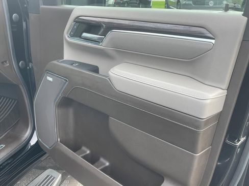 Certified 2024 Chevrolet Silverado 2500 LTZ w/ LTZ Plus Package image 2