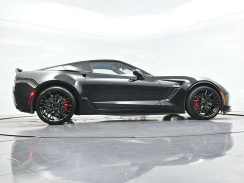 Used 2019 Chevrolet Corvette Z06 RWD image 45