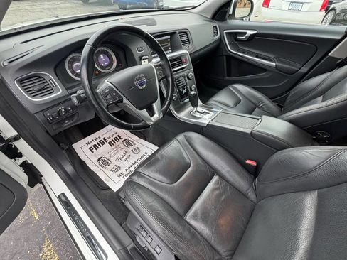Used 2012 Volvo S60 T5 w/ Multimedia Pkg image 15