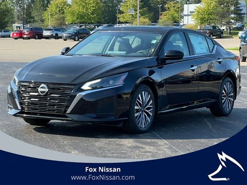 New 2025 Nissan Altima 2.5 SV w/ SV Premium Package image 1