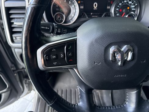 Used 2019 RAM 1500 Laramie image 18